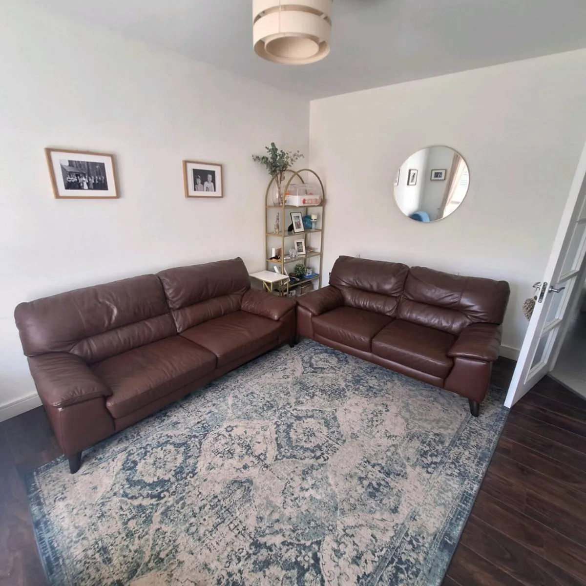 Tristan Brown leather 2 piece couch. 3 & 2 seater - Image 1