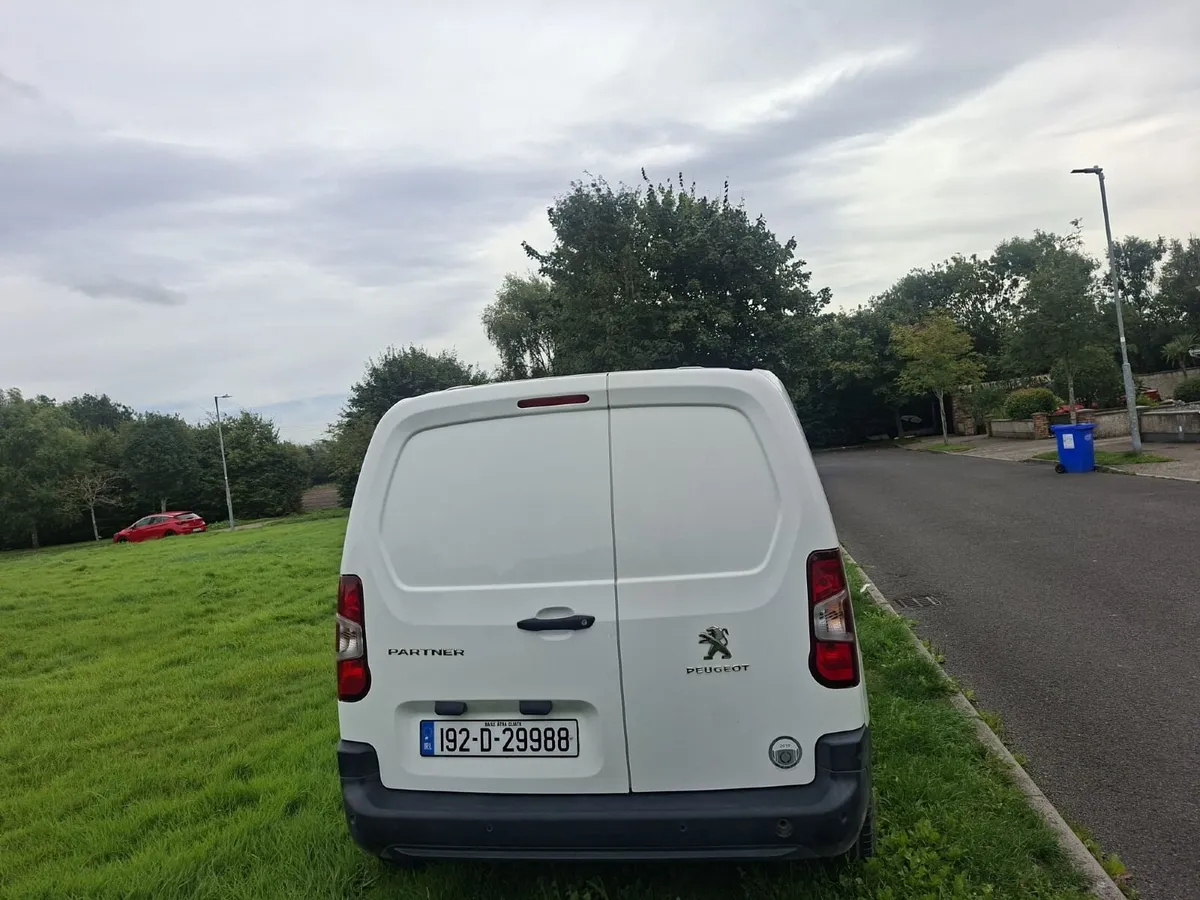 Peugeot Partner 2019 - Image 1