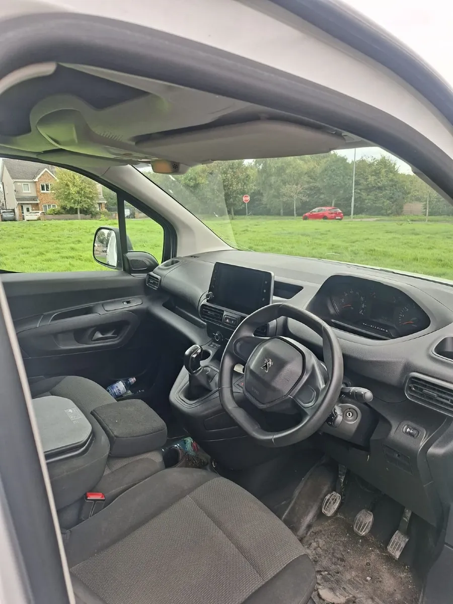 Peugeot Partner 2019 - Image 2