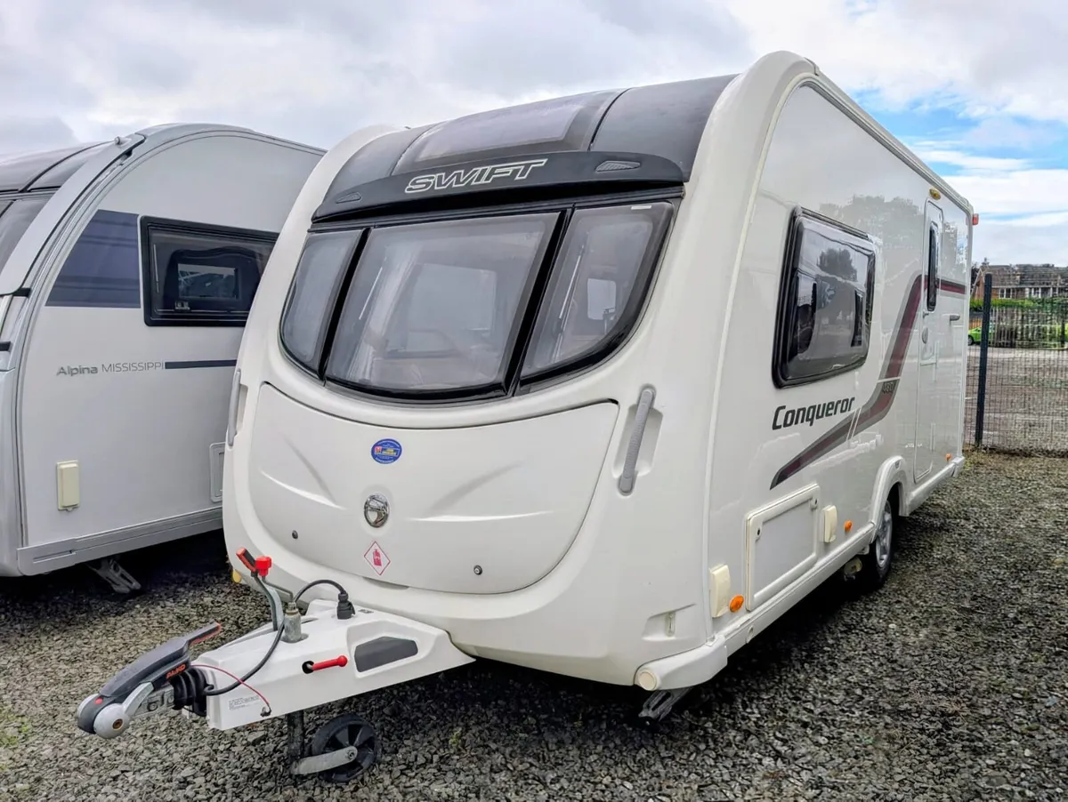 2014 SWIFT CONQUEROR 480 - Image 3