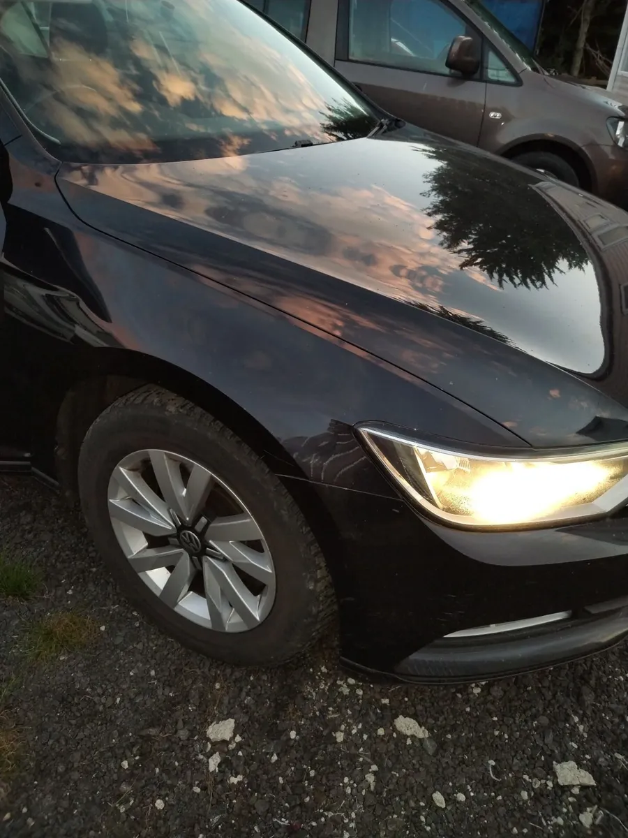 Vw passat b8 breaking also jaguar xf 2016 breaking - Image 4