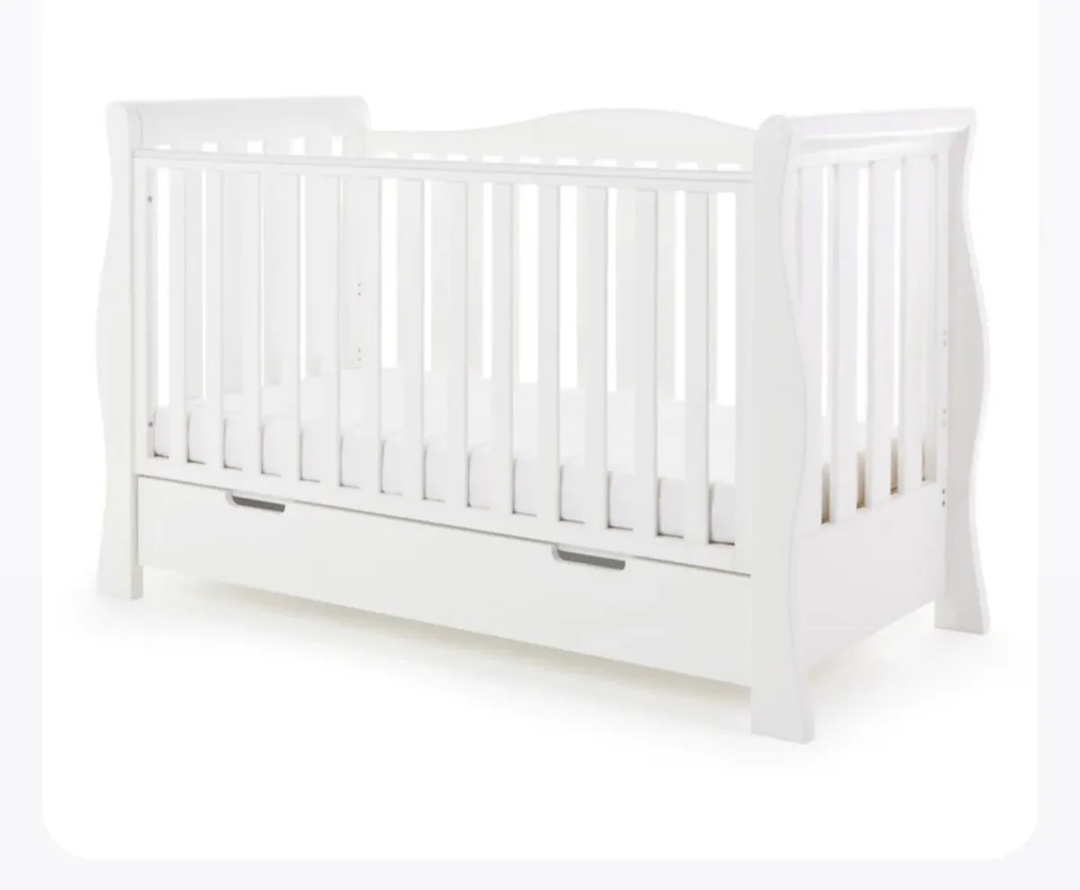 Cot bed