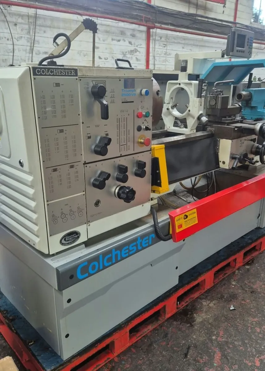 Colchester Triumph VS2500 Lathe - Image 4