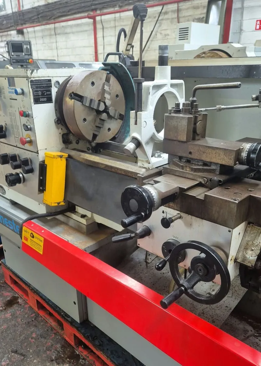 Colchester Triumph VS2500 Lathe - Image 3
