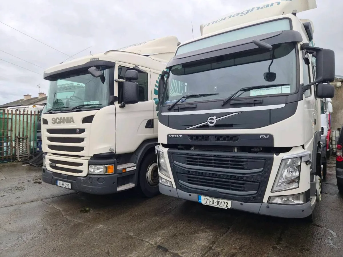 Scanias & volvos - Image 1