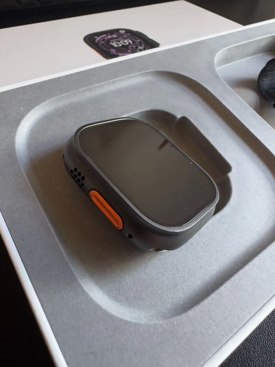 Apple Watch Ultra 3 - Image 2
