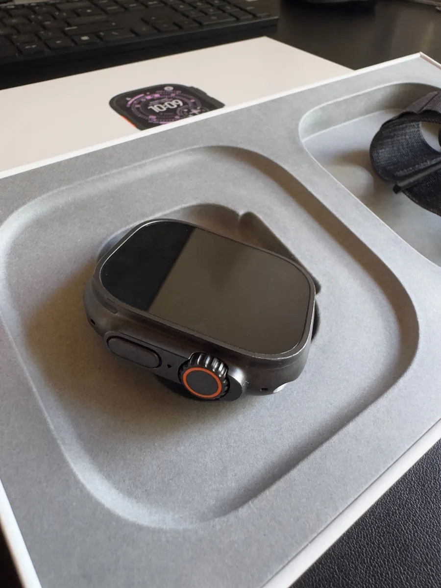 Apple Watch Ultra 3 - Image 1