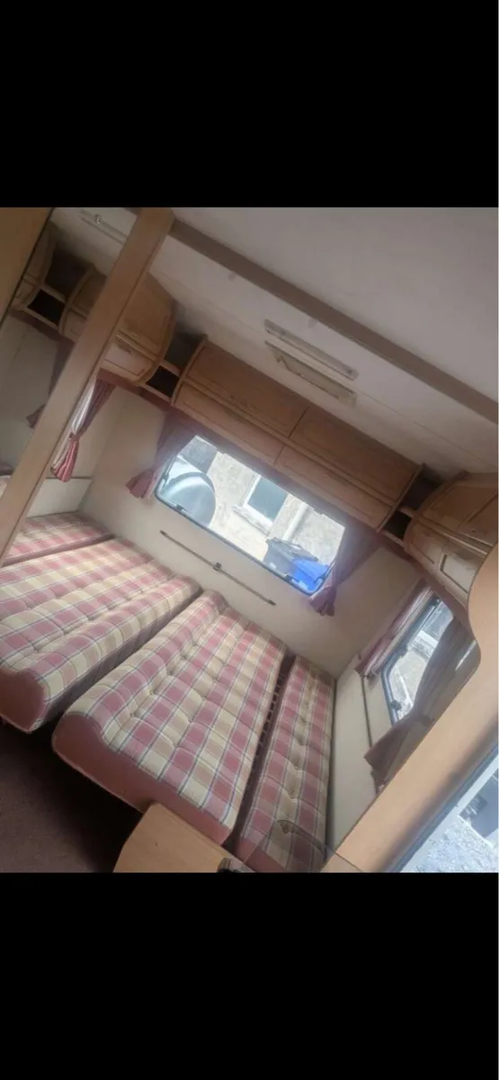 Caravan - Image 3