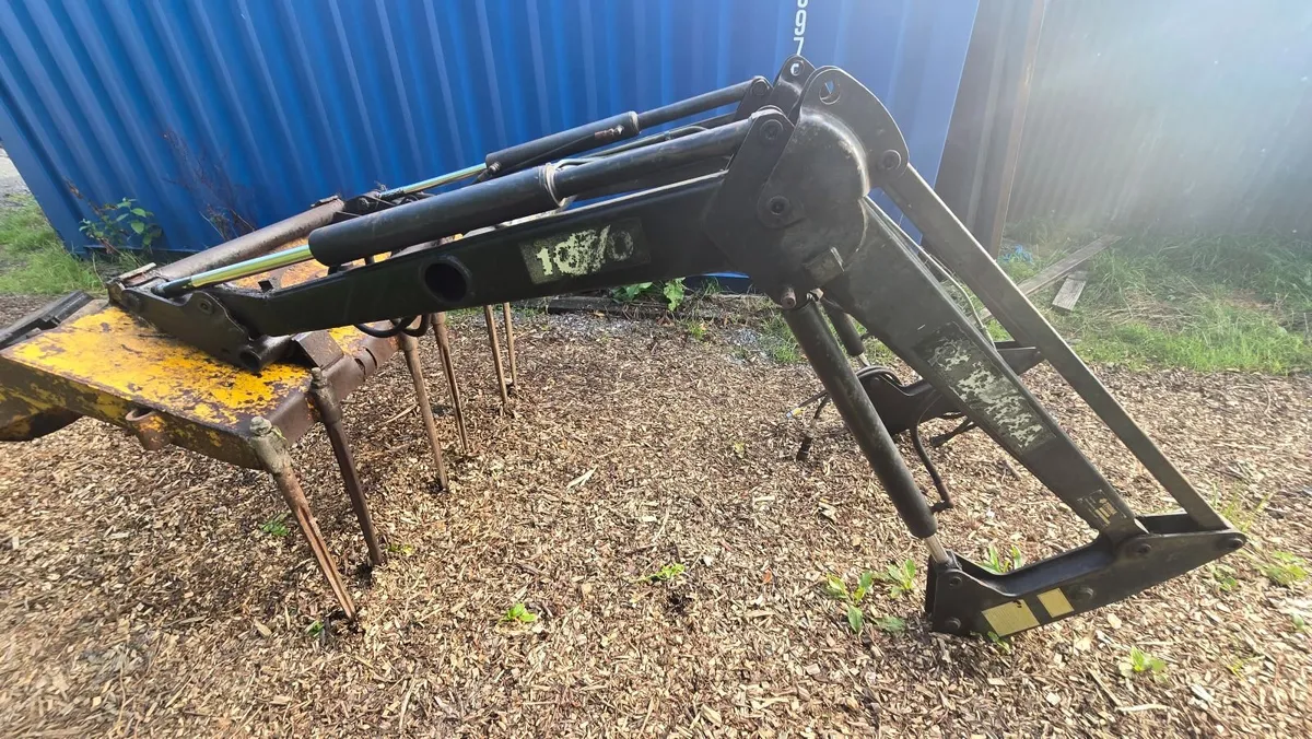 TRIMA 1020 Loader - Image 1