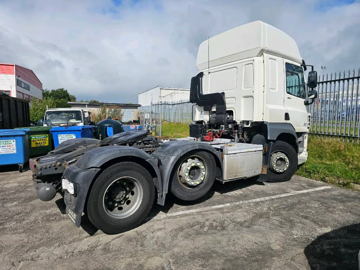 17 Daf CF 460 articulated truck - Image 4