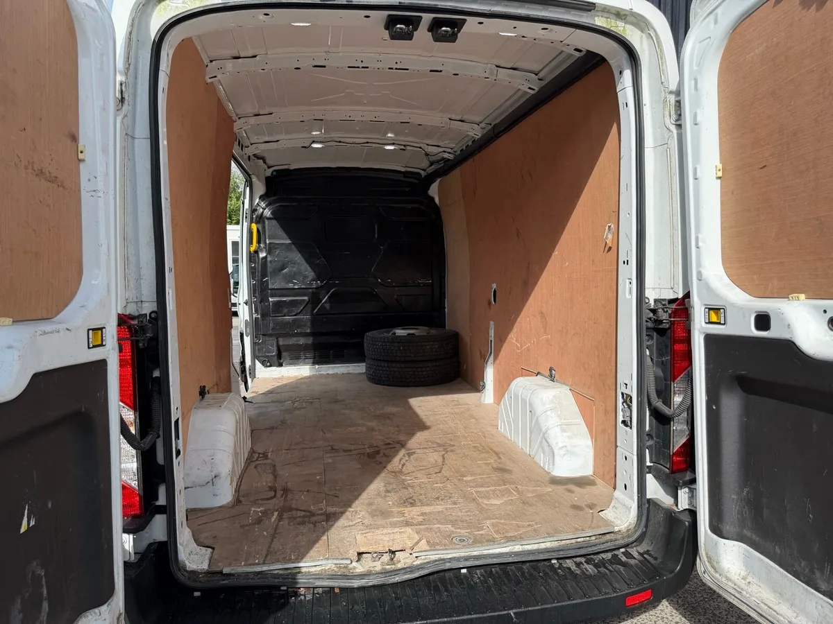 Ford Transit LWB - Image 4