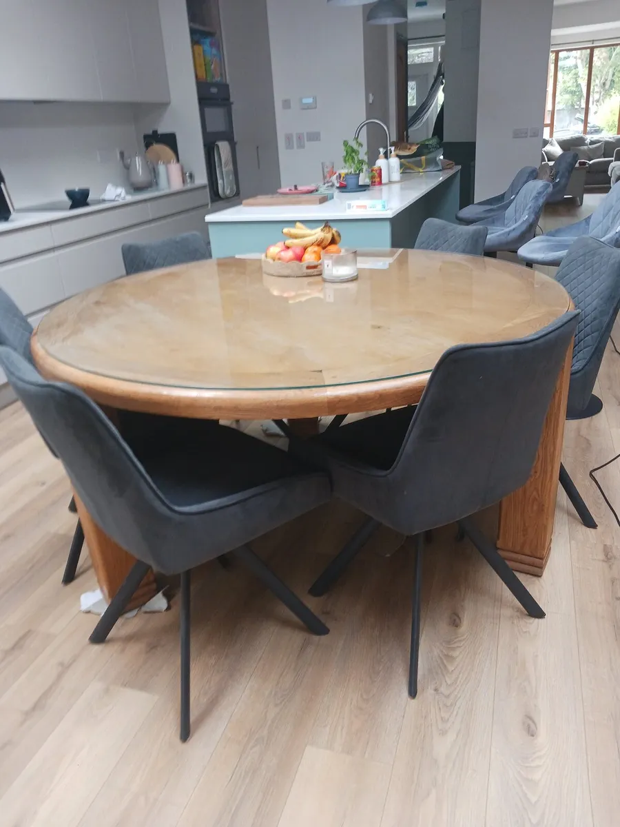 Kitchen table - Image 2