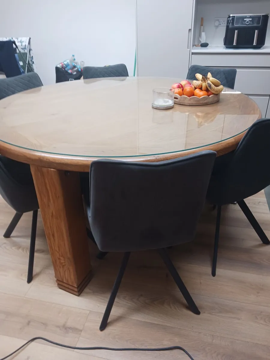 Kitchen table - Image 4