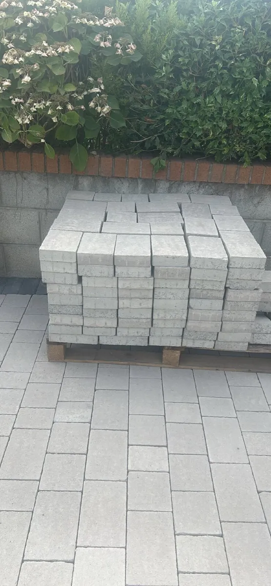 Kingspan paving - Image 2