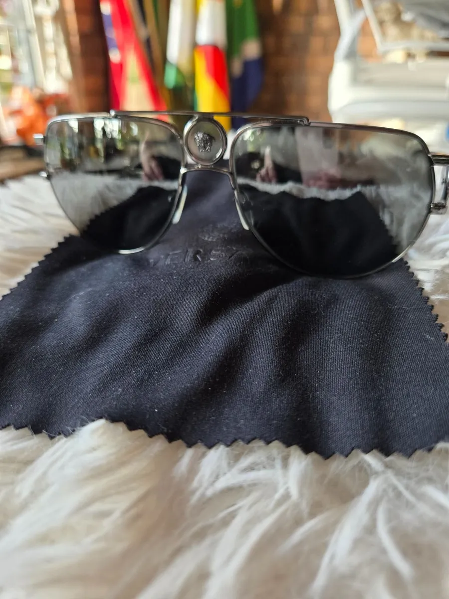 Sunglasses - Image 3