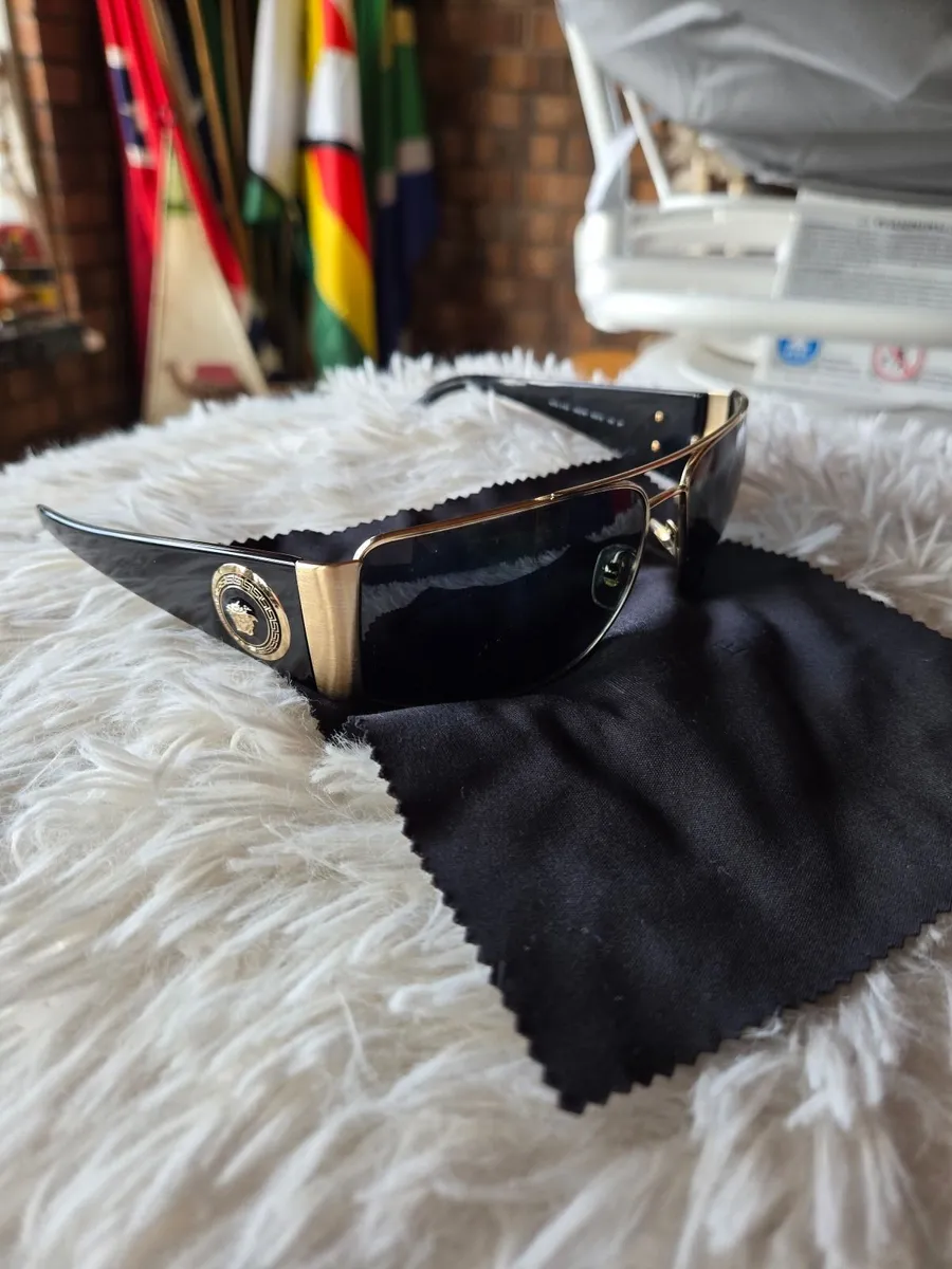 Sunglasses - Image 4