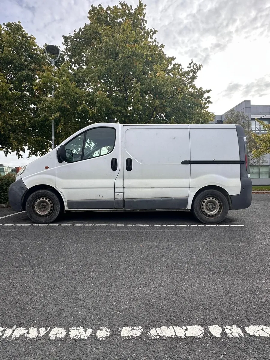 Opel Vivaro 2005 - Image 4