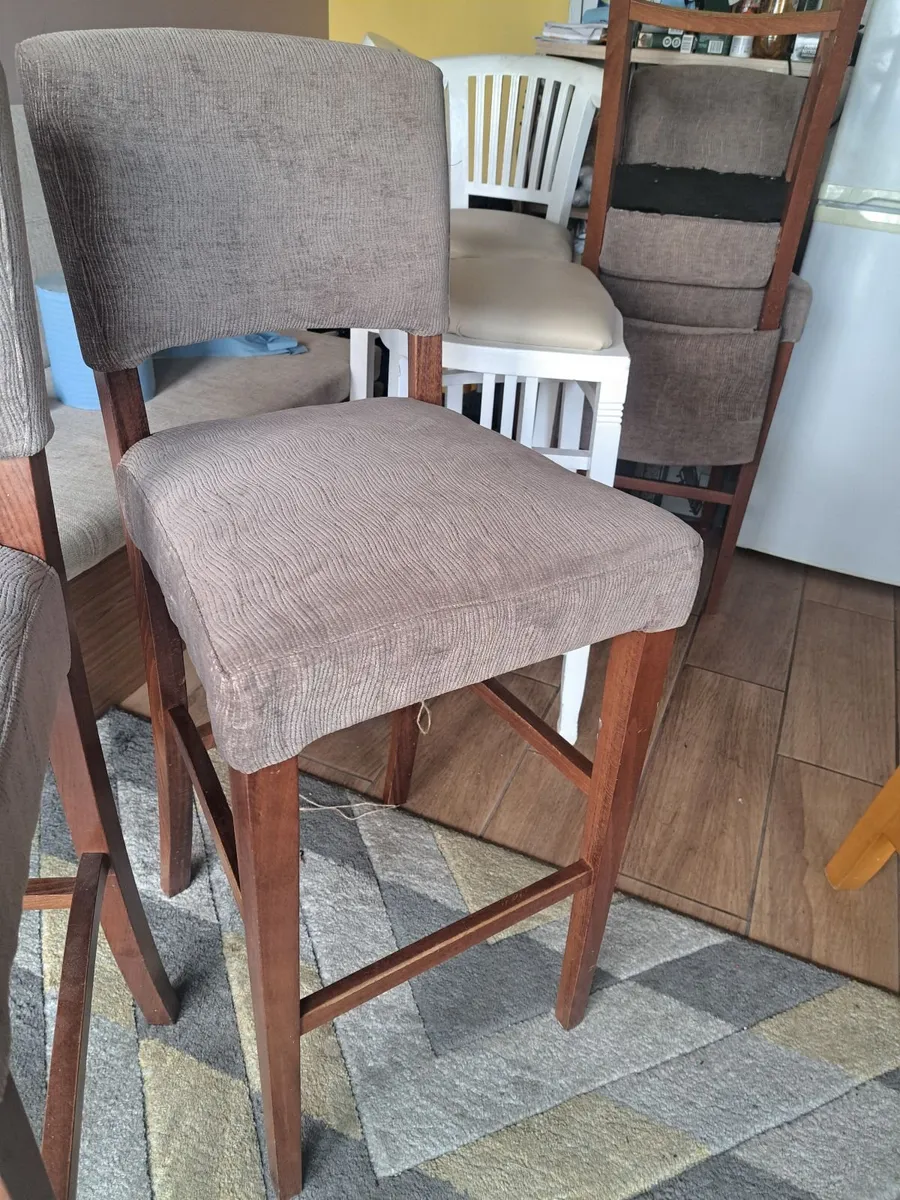 Bar stools - Image 1
