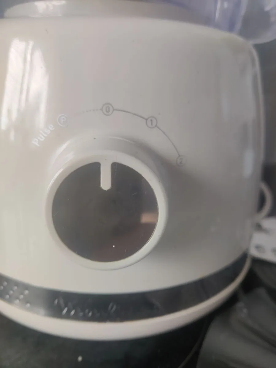 Food processor - Image 1