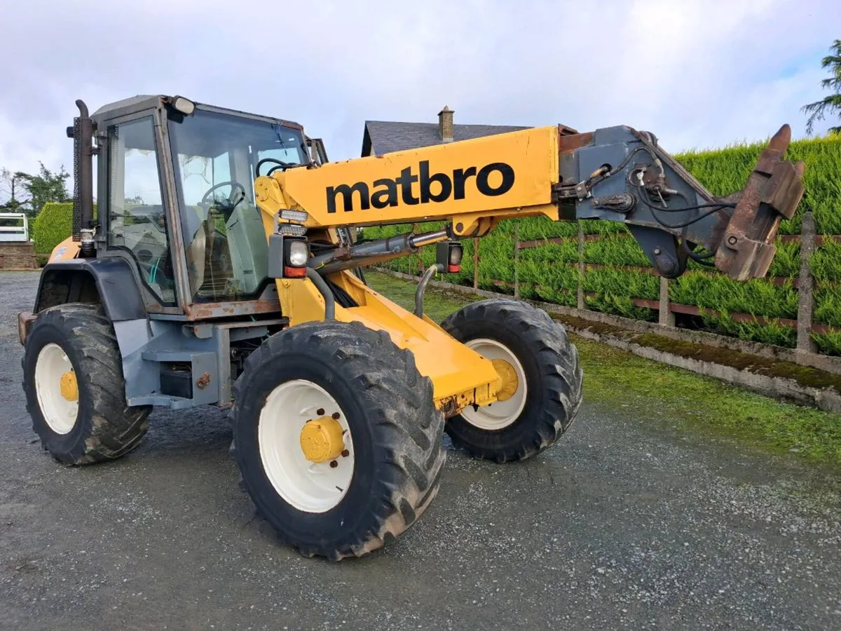 Matbro 250-110 loader - Image 4