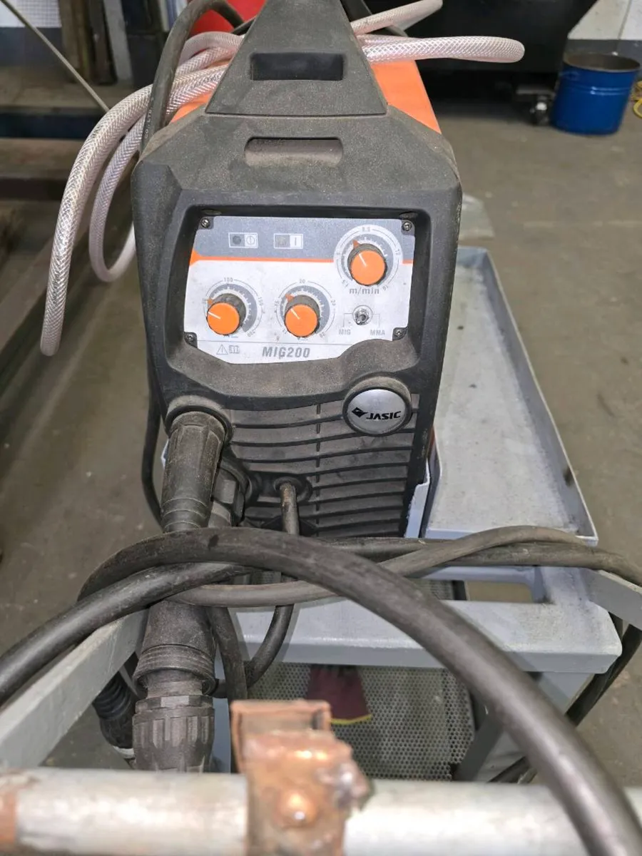 Mig welder - Image 2