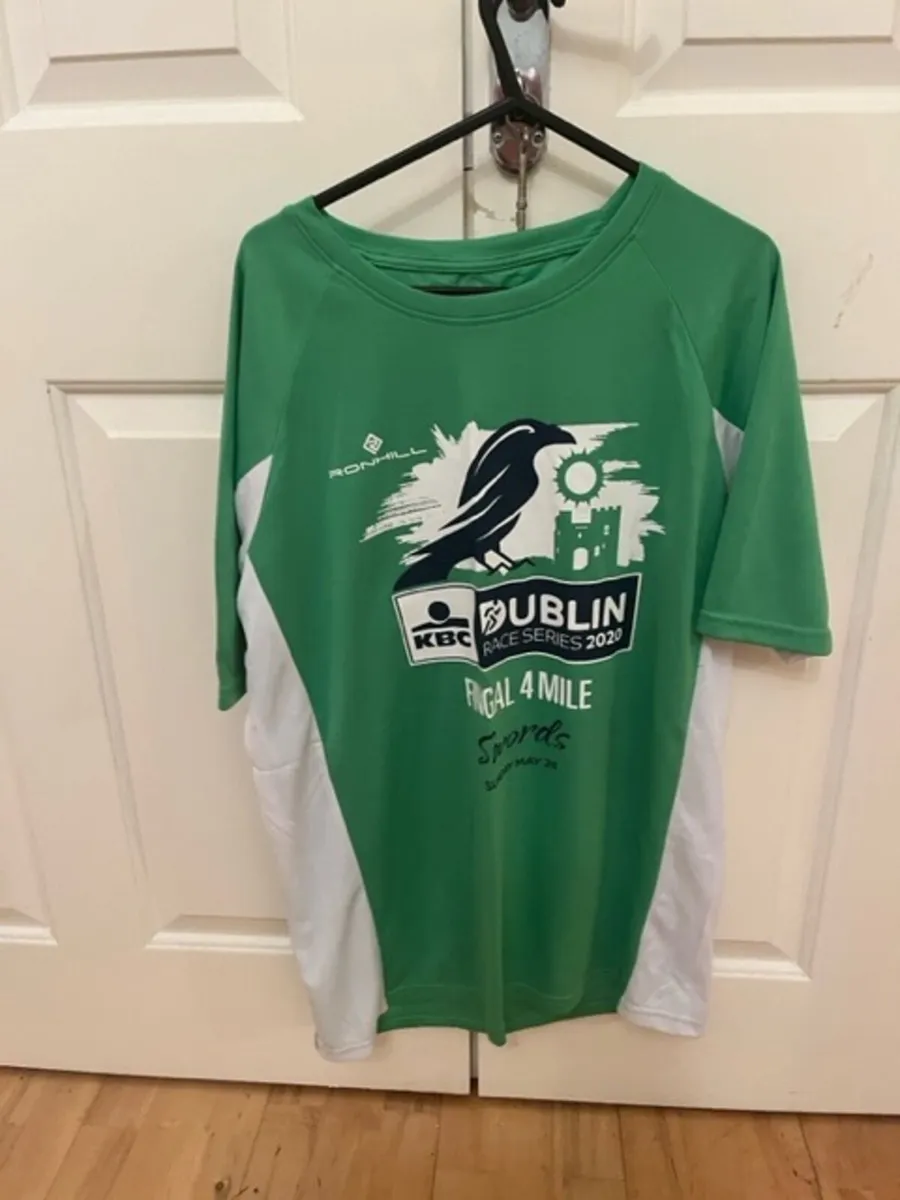 Runner's T-Shirts (x4) - Image 4