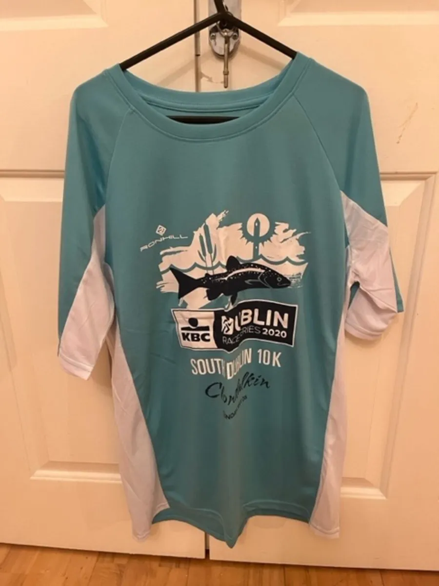 Runner's T-Shirts (x4) - Image 1