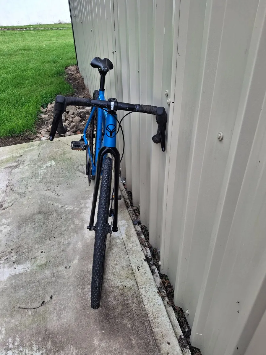 Cyclocross bike - Image 4