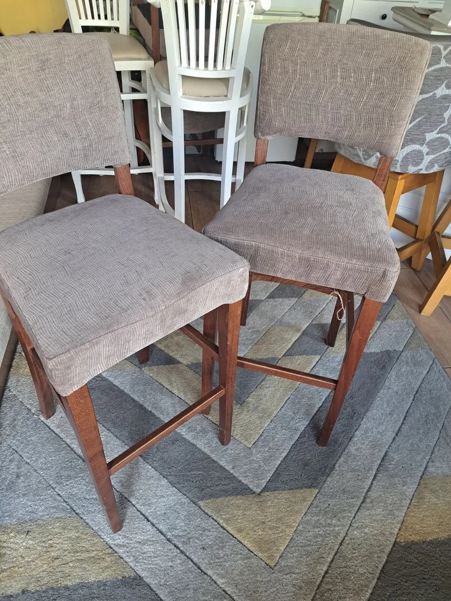 Bar stools - Image 2