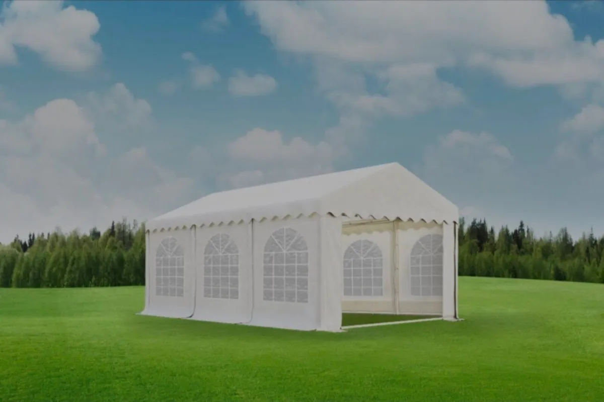 Heavy duty marquee 6m x 4m - Image 1