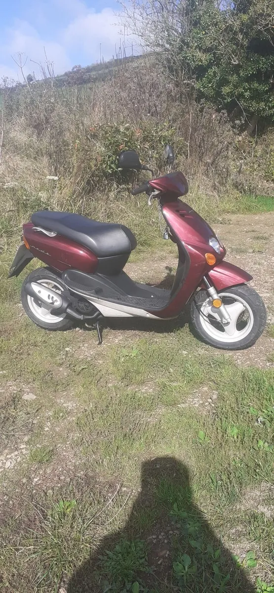 YAMAHA Other 1998 - Image 2