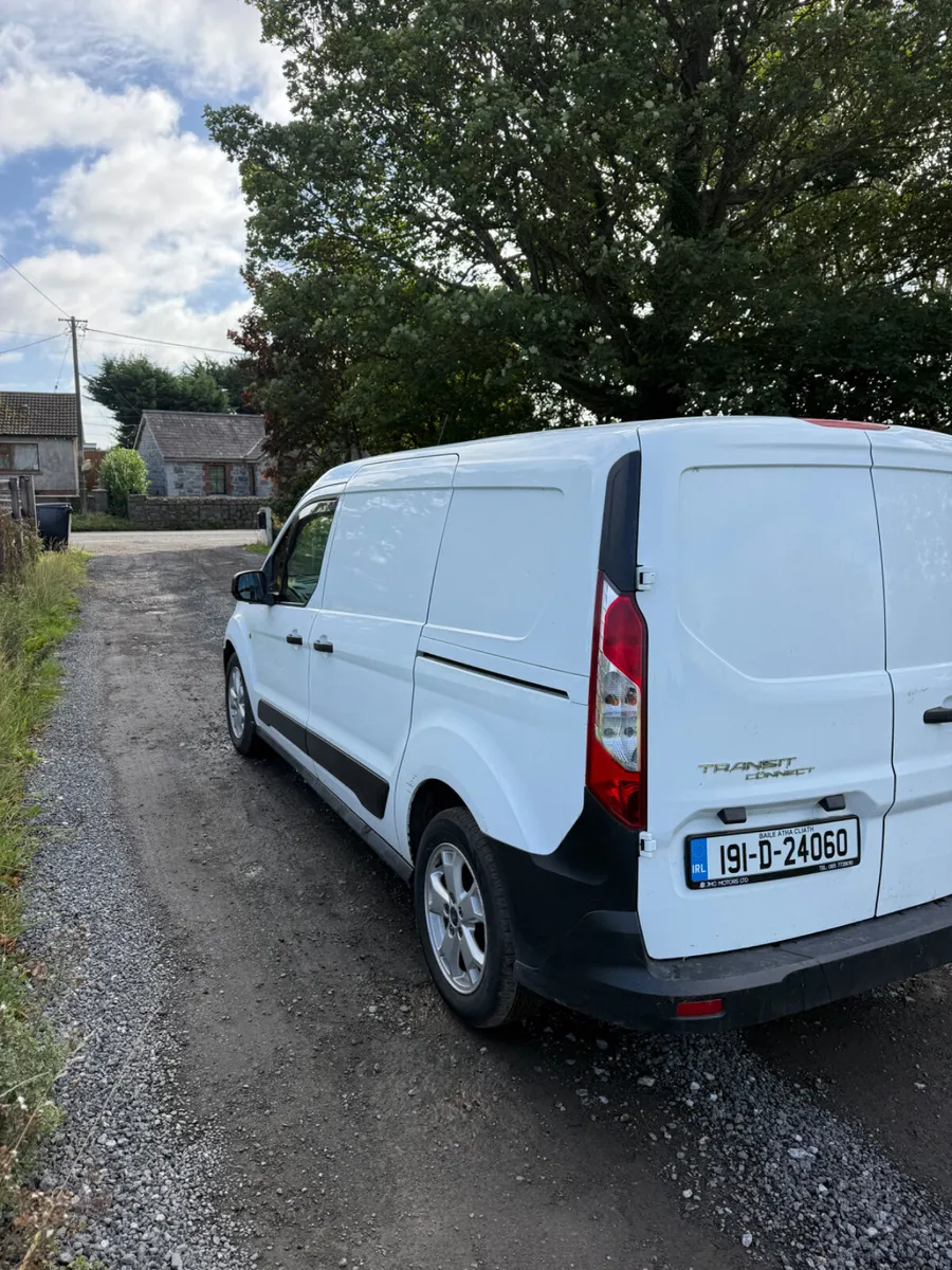 Ford Transit 2019 LWB Cvrt2/27 - Image 2
