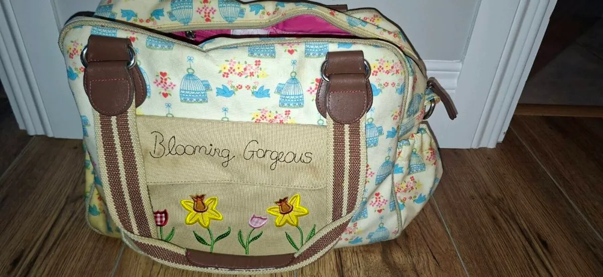 Baby changing bag - Image 3