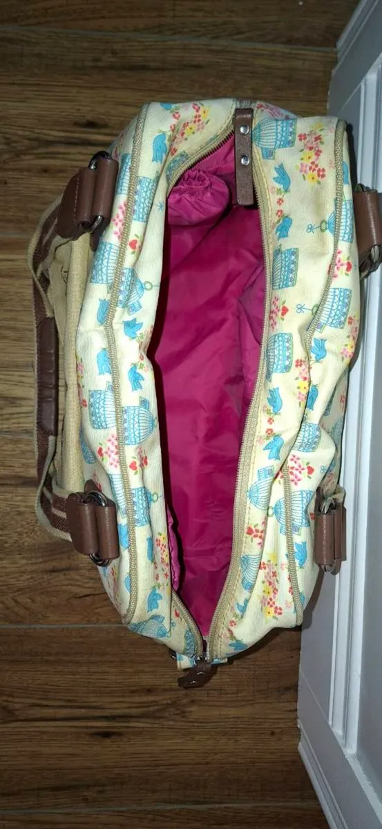 Baby changing bag - Image 4