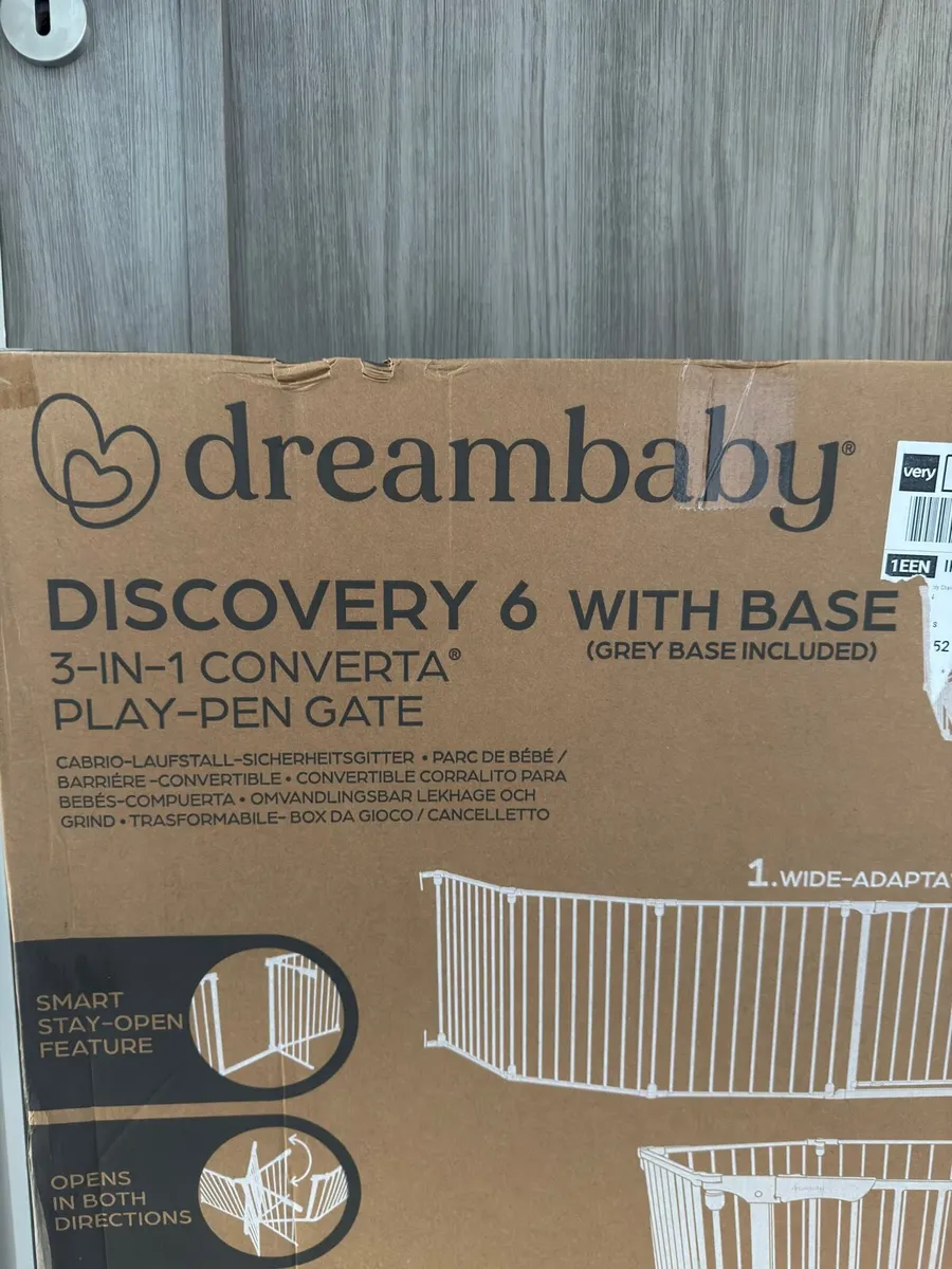 New in Box Black Coloured Play Pen by Dream Baby - Image 2
