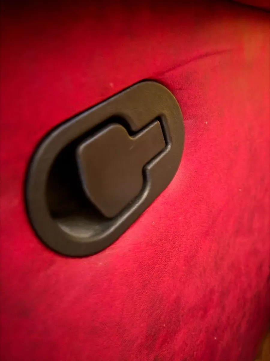 Couch - Image 3