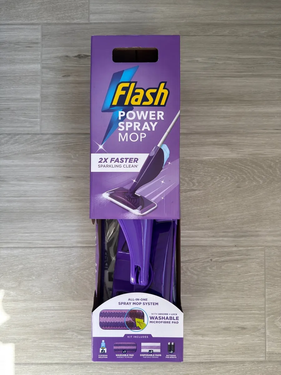 New - FLASH Power Spray Mop - Image 1