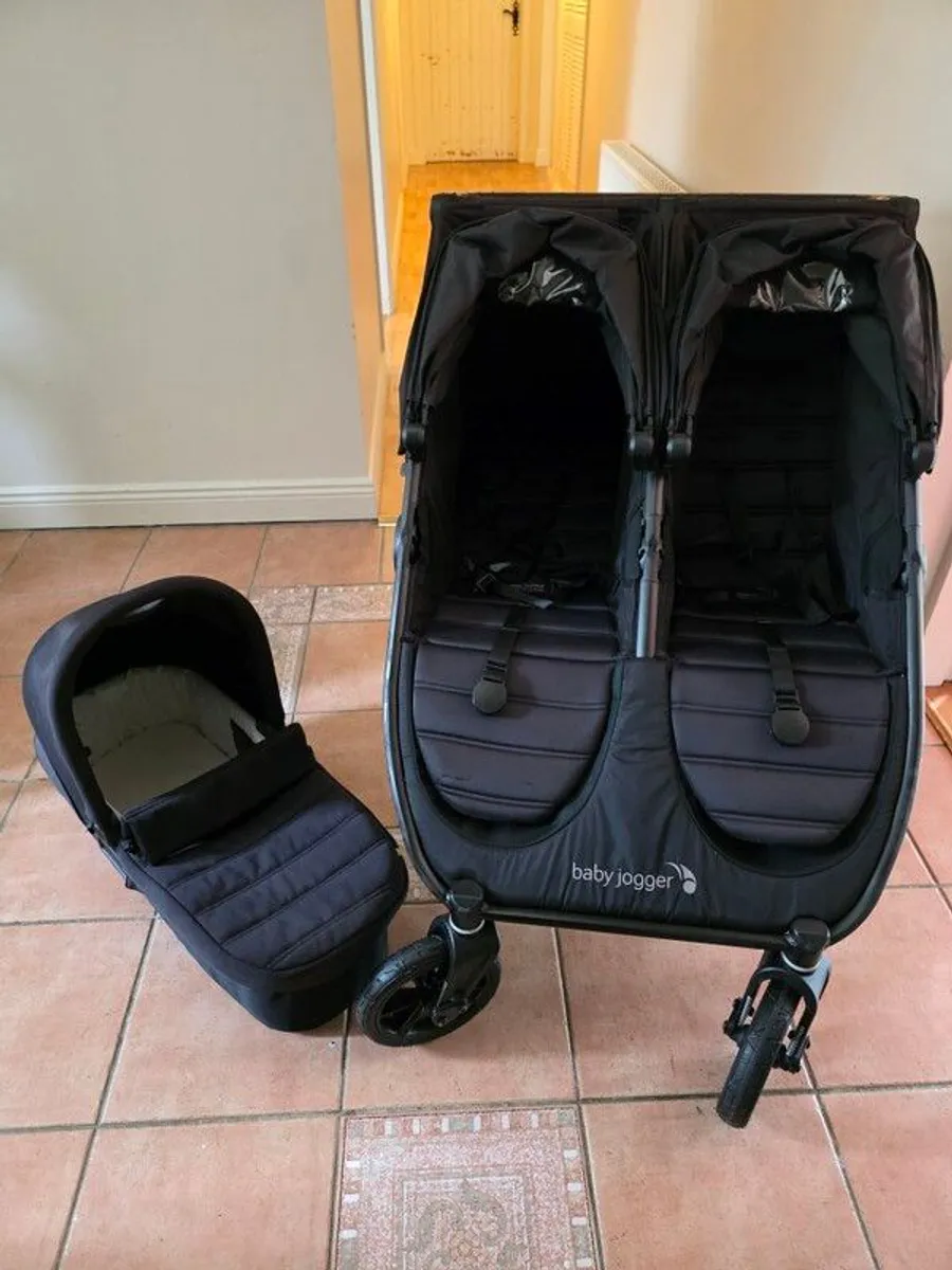 Baby Jogger Double Buggy - Image 1