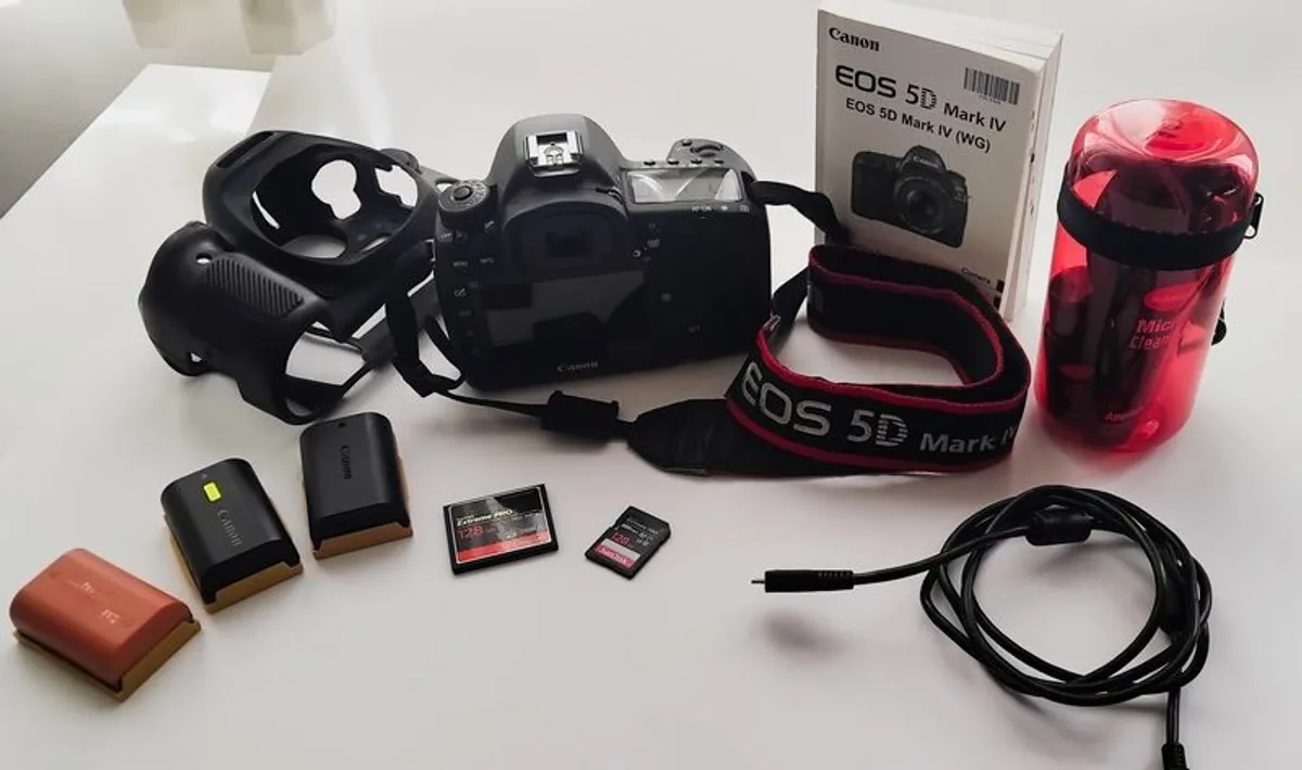Canon Eos 5d Mark Iv - Image 2