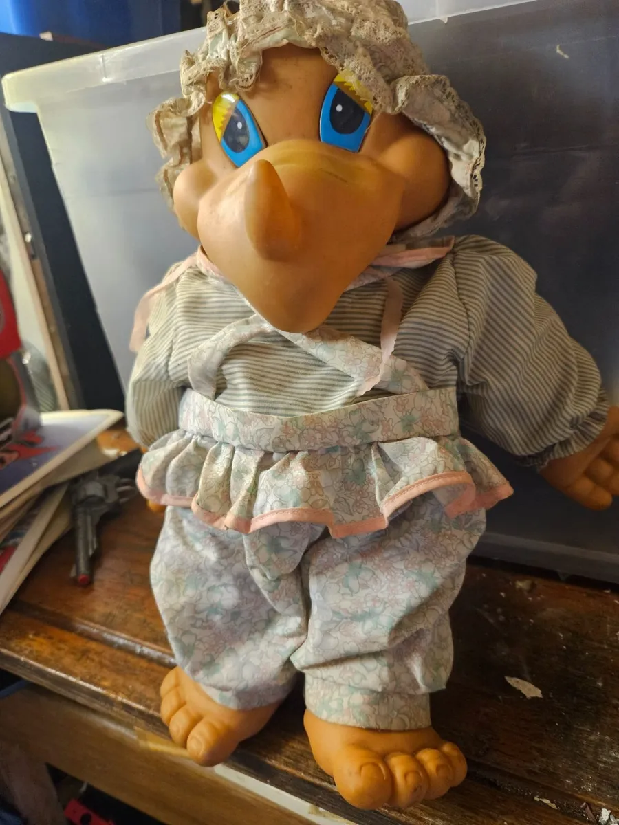 Vintage Uneeda Doll - Image 3