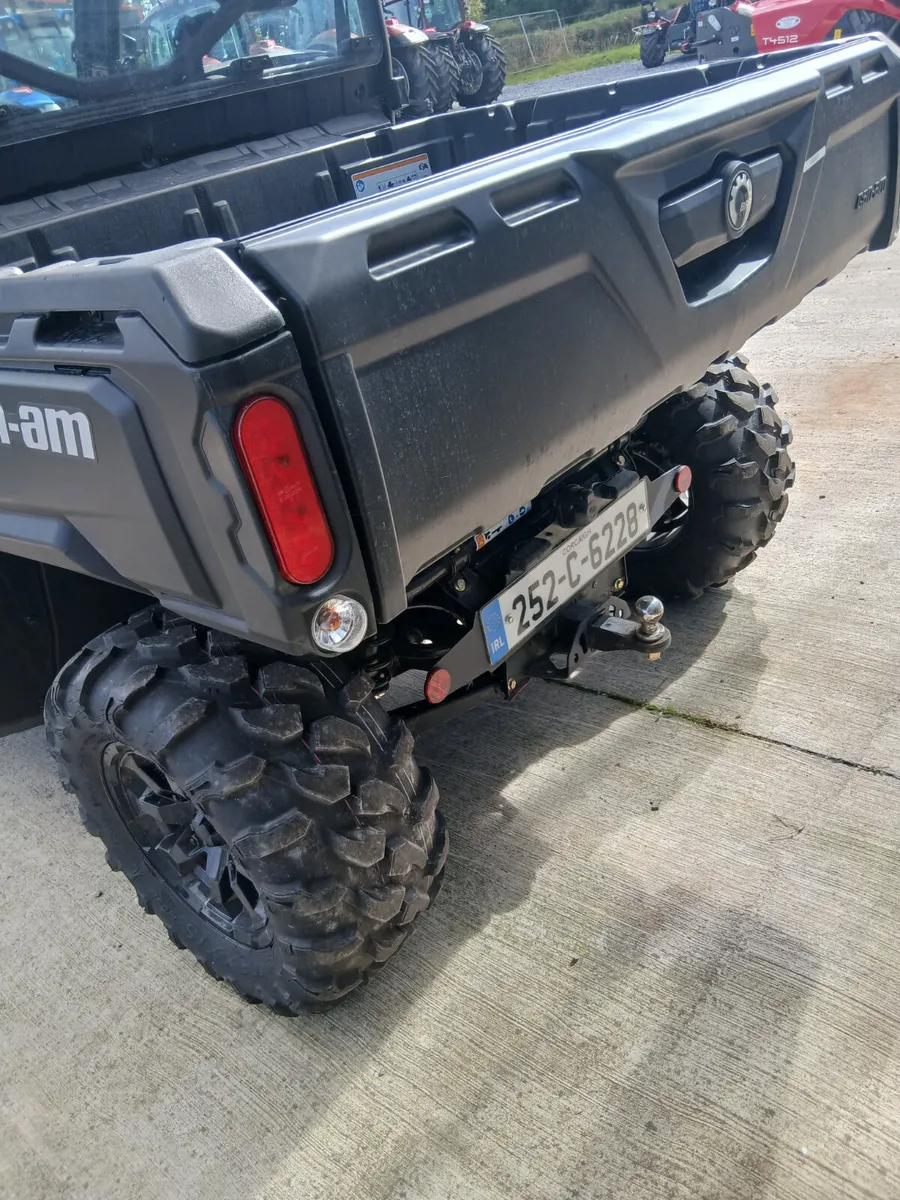 252 Canam HD7 XU - Image 3