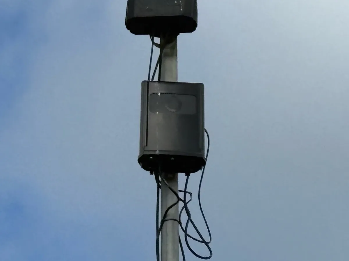 Sensehub System & Collars - Image 1