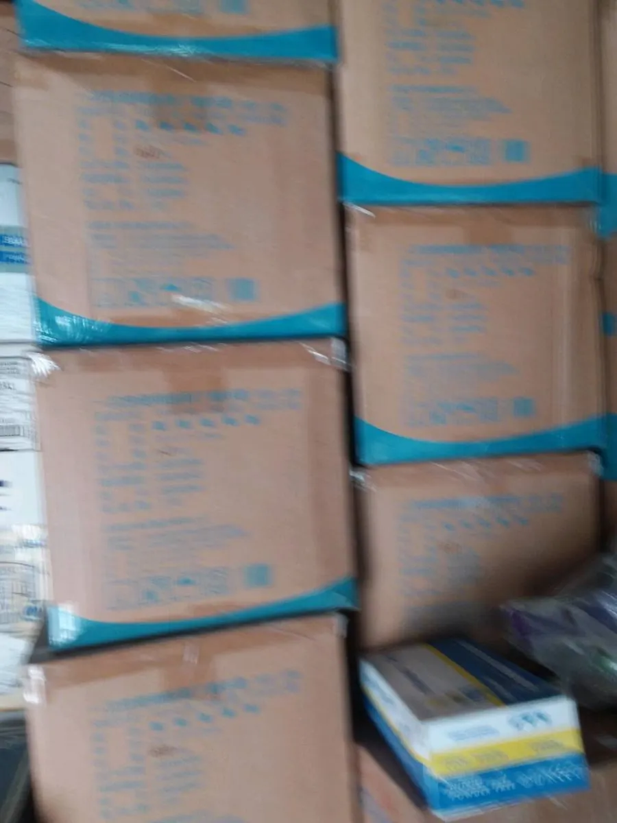 Small disposable  gloves  10 eu pr case of 10x100 - Image 2