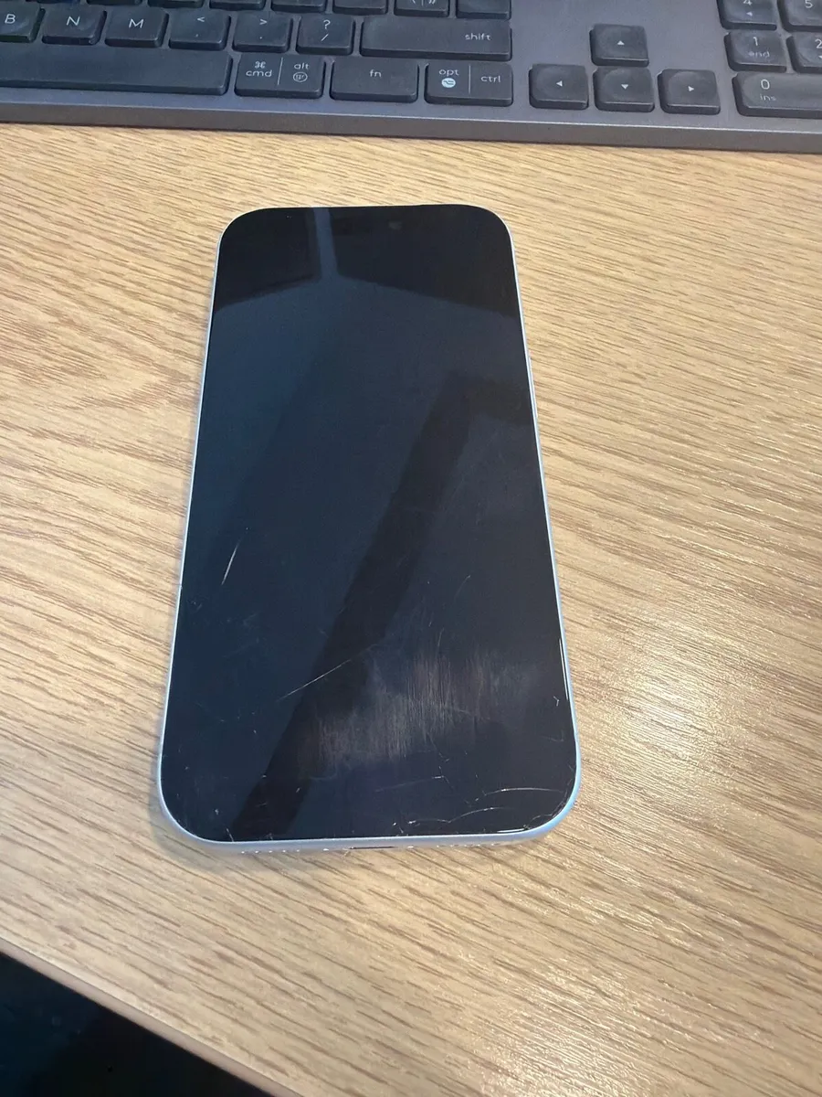 iPhone 17 Pro - Image 2