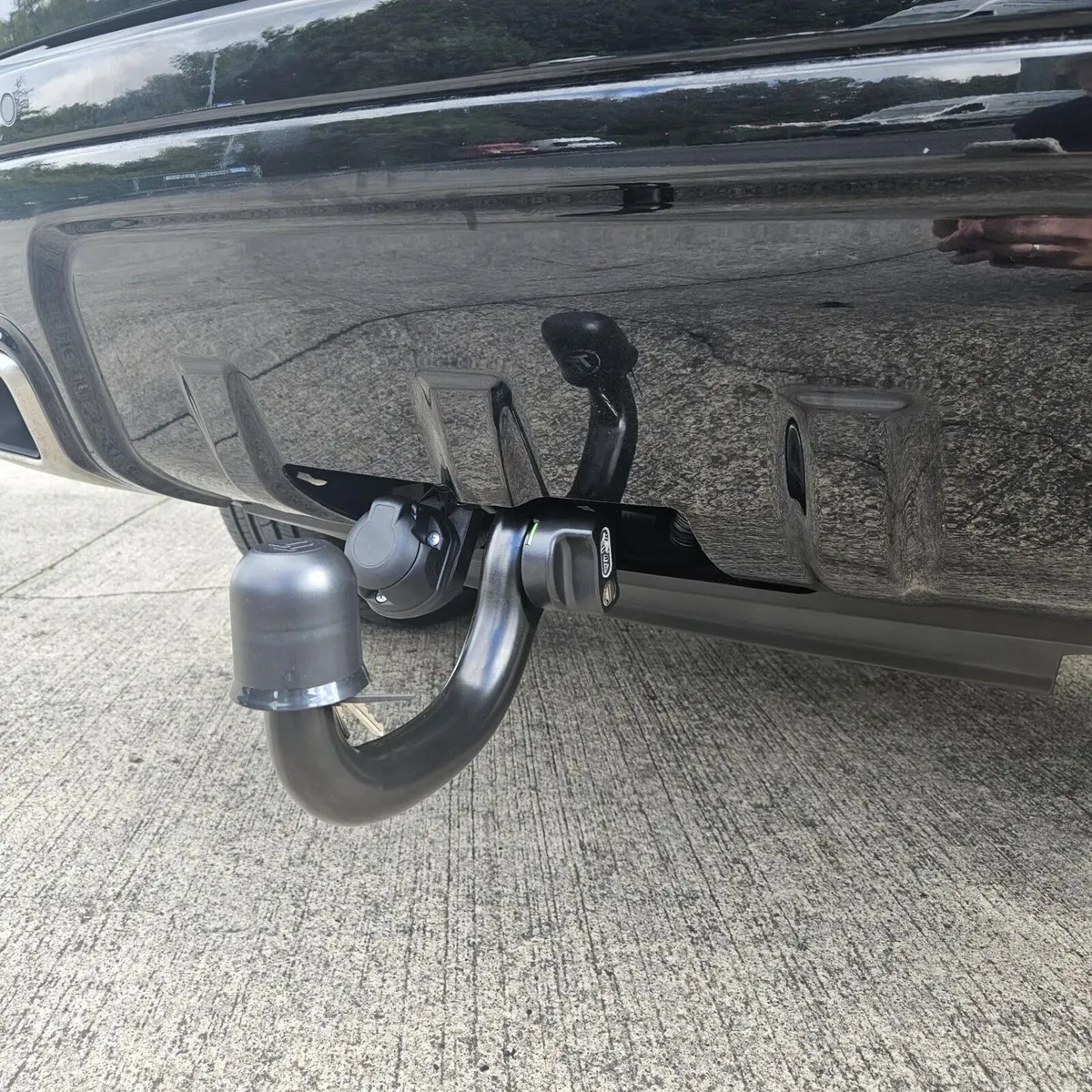 Towbar Fitting - Image 1