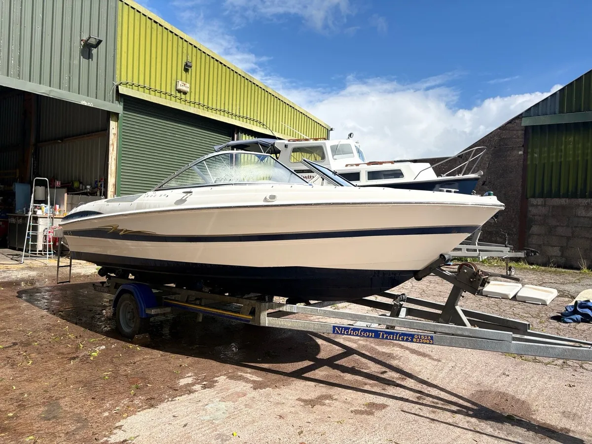 Maxum 1800Sr Bowrider - Image 4