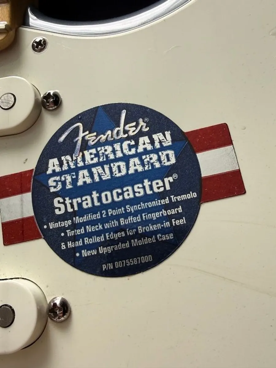 (New) Fender USA. Stratocaster Electric Guitar - Image 4