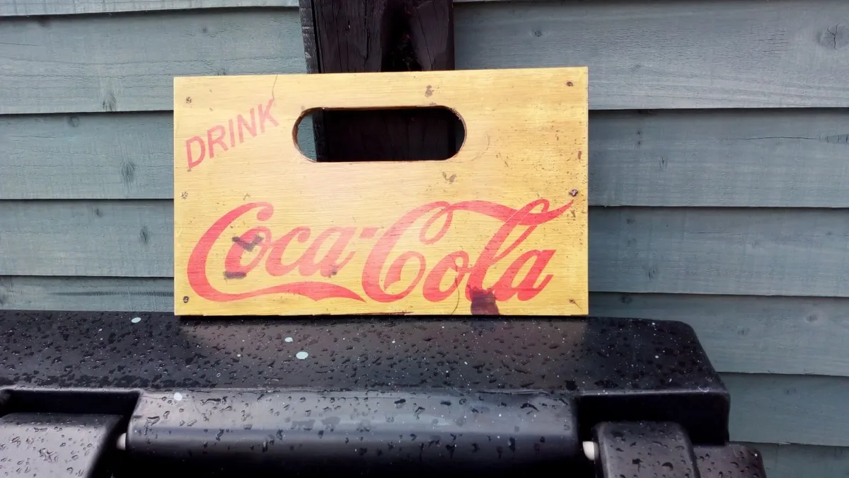 Coca Cola imitation crate end wall decor - Image 1