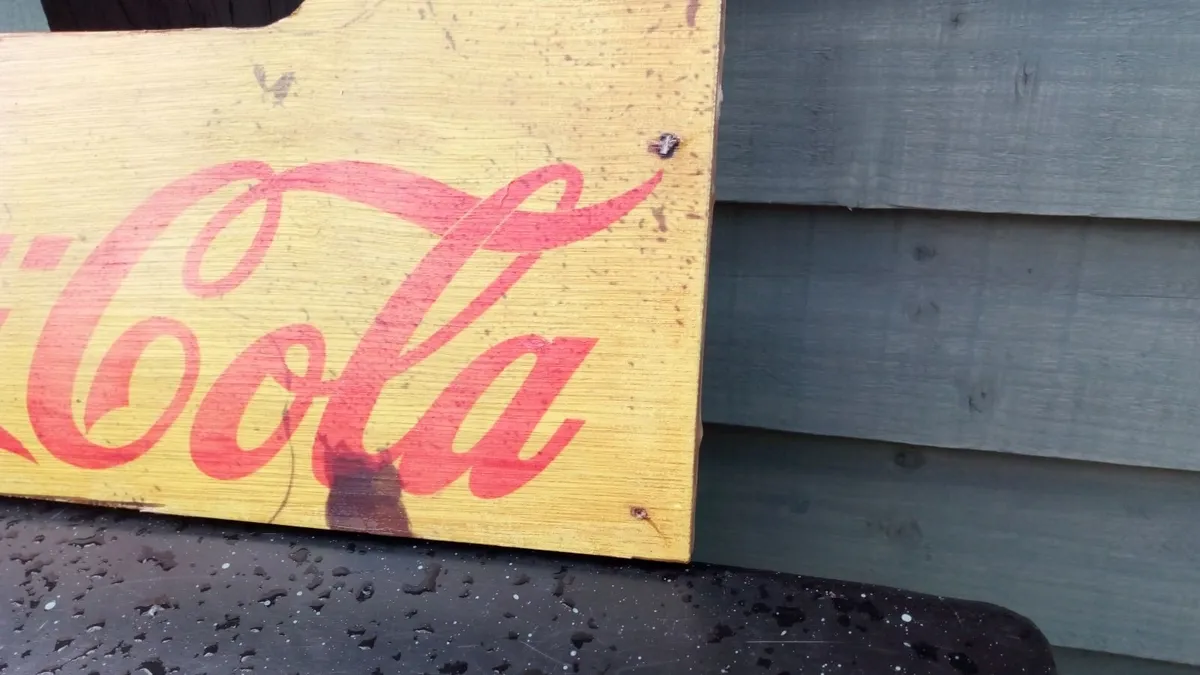 Coca Cola imitation crate end wall decor - Image 2