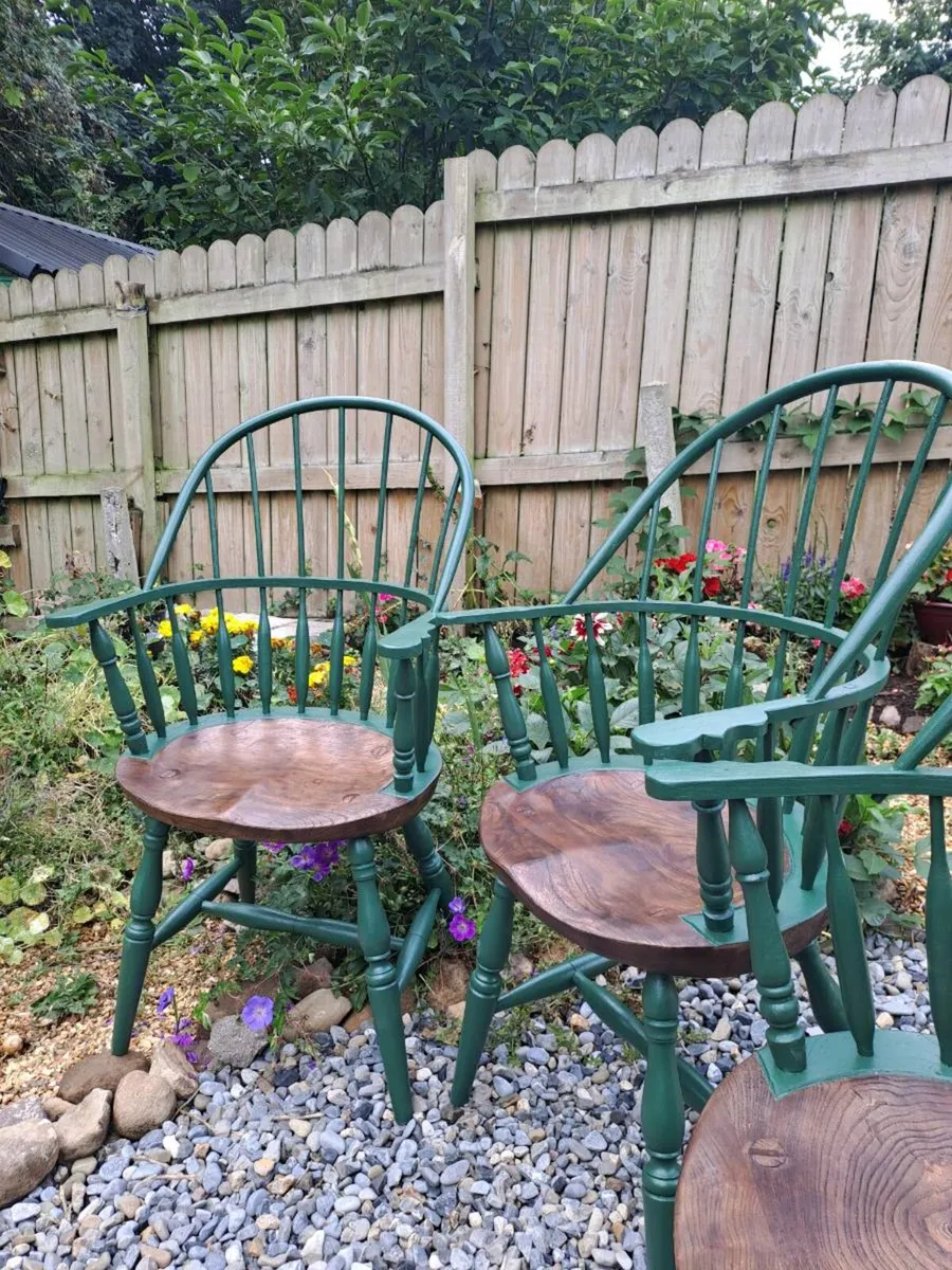 Sack back windsor chairs - Image 2